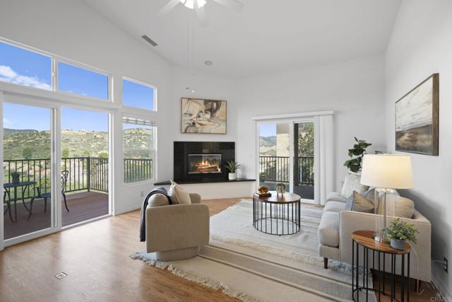 Detail Gallery Image 6 of 34 For 15615 Vista Vicente Dr #18,  Ramona,  CA 92065 - 3 Beds | 2/1 Baths