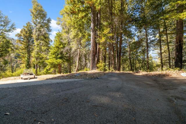 185 Sweetwater Lane, Ben Lomond CA: https://media.crmls.org/mediaz/a139b4d6-9d46-44e5-8001-71861d76d8db.jpg