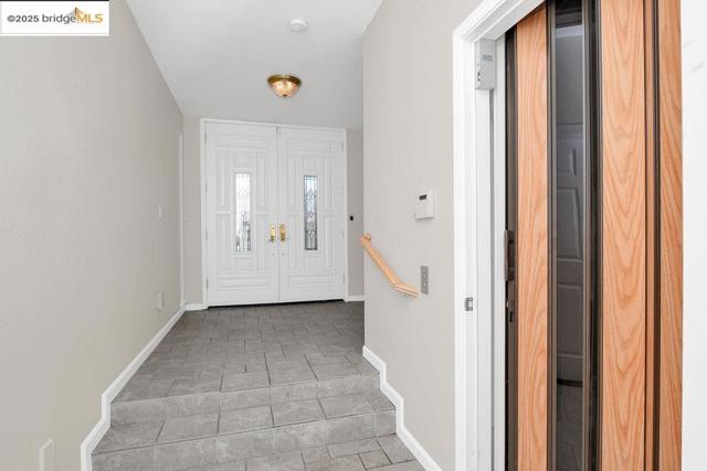 3824 Stone Rd, Bethel Island CA: https://media.crmls.org/mediaz/a139dc47-779d-4f76-adf5-748b07fa8962.jpg