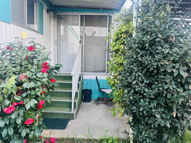 450 E Bradley, El Cajon CA: https://media.crmls.org/mediaz/a13a0d8f-ed3f-4bad-b887-71c556c8df0f.jpg