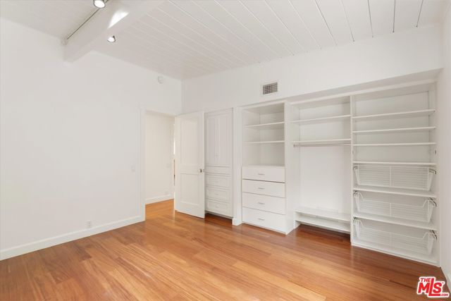 Drew Fenton | 1324 El Hito Circle Pacific Palisades CA | MLS: 7359634