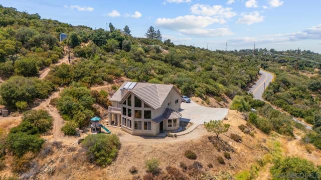 10194 Oak Grove Dr, Descanso, California 91916, 6 Bedrooms Bedrooms, ,4 BathroomsBathrooms,Single Family Residence,For Sale,Oak Grove Dr,250017425SD