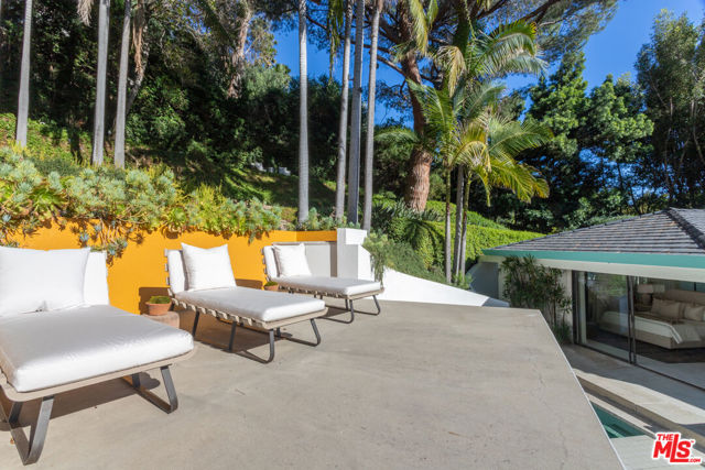 2034 Outpost Drive, Los Angeles CA: https://media.crmls.org/mediaz/a13ce72f-016a-4382-bd35-e886cc863fa1.jpg