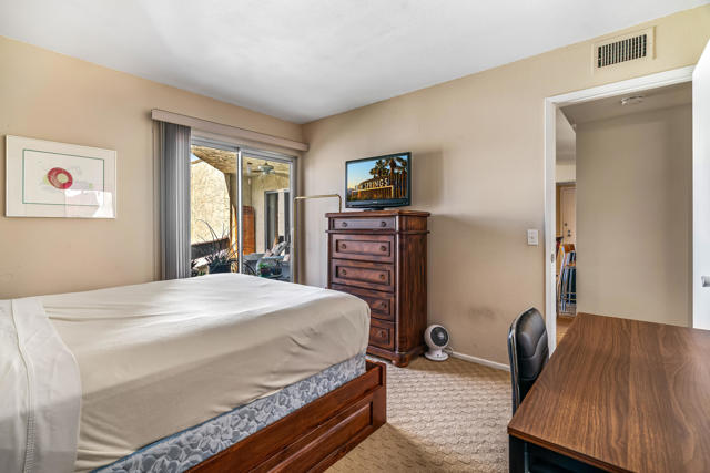 1490 S Camino Real #308, Palm Springs, CA 92264