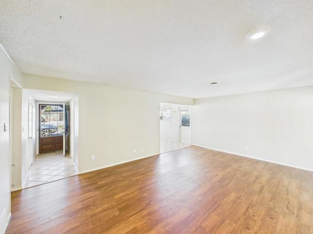 Detail Gallery Image 20 of 44 For 837 Oneonta St, Imperial Beach,  CA 91932 - 4 Beds | 2 Baths