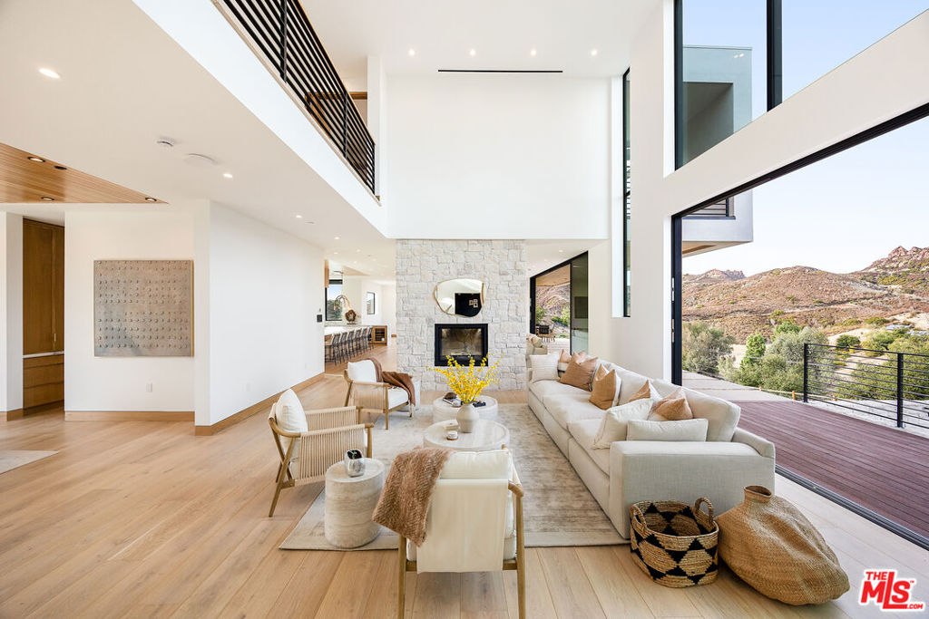 A13E6Cbe 49Ad 40E4 B399 521Acbd30046 32180 Mulholland Highway, Malibu, Ca 90265 &Lt;Span Style='BackgroundColor:transparent;Padding:0Px;'&Gt; &Lt;Small&Gt; &Lt;I&Gt; &Lt;/I&Gt; &Lt;/Small&Gt;&Lt;/Span&Gt;