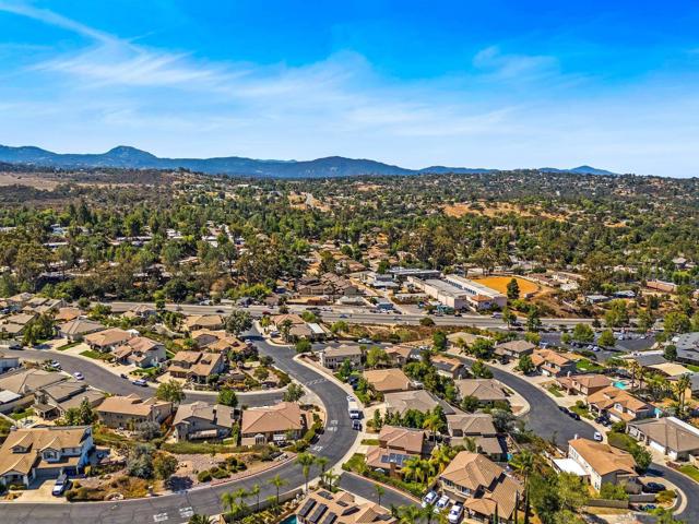 2028 Boulders Rd, Alpine CA: https://media.crmls.org/mediaz/a13f67ac-d6c5-4e38-9e02-e97a459f5c3f.jpg