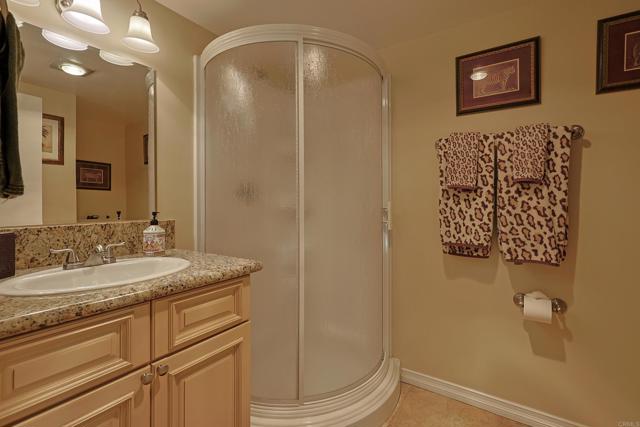 Detail Gallery Image 29 of 36 For 1415 1st St, Coronado,  CA 92118 - 2 Beds | 3 Baths