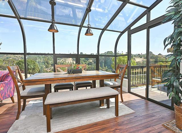 5295 Winifred Dr, Castro Valley CA: https://media.crmls.org/mediaz/a13fee85-063a-4e9a-b5e9-3664a05cb08a.jpg