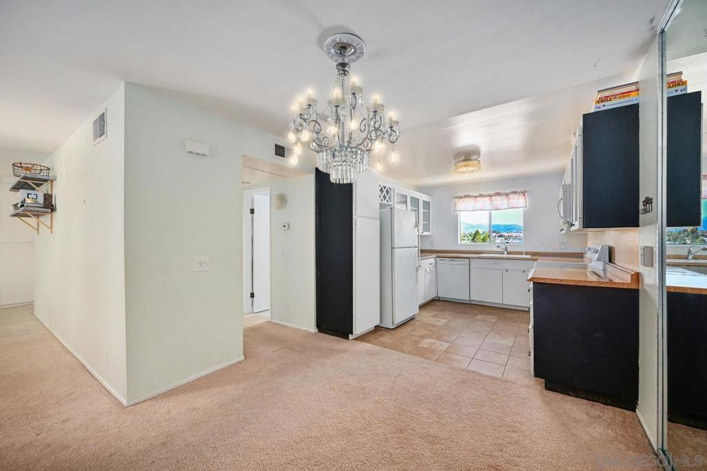 806 4th Ave - photo 10