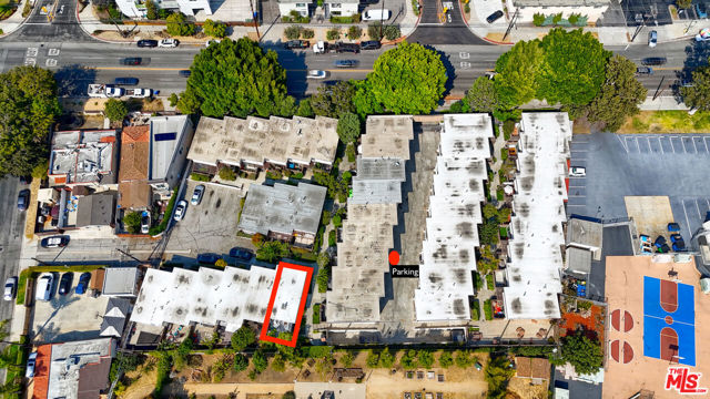 4575 Inglewood Boulevard, Culver City CA: https://media.crmls.org/mediaz/a141e897-e5d2-4b81-886d-53fc1b6cd282.jpg