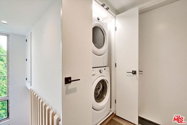 1249 N Formosa Avenue, West Hollywood CA: https://media.crmls.org/mediaz/a1435037-2114-44f0-ba9b-f01ebd98d43e.jpg