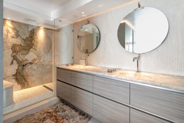 Detail Gallery Image 25 of 40 For 1760 Avenida Del Mundo #504,  Coronado,  CA 92118 - 2 Beds | 2 Baths