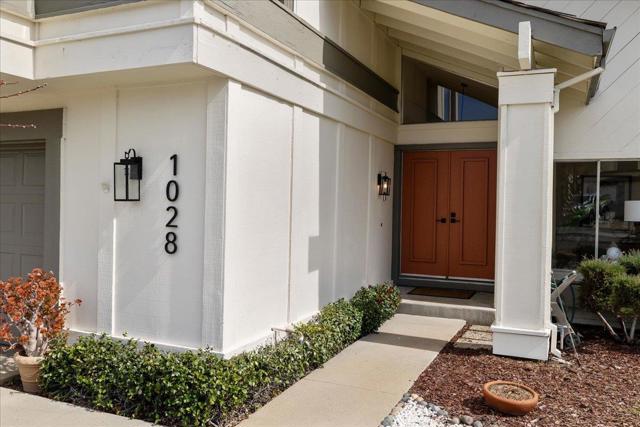 1028 Tuscany Place, Cupertino CA: https://media.crmls.org/mediaz/a1442a2b-ba14-44b2-83cd-21fd475277b2.jpg