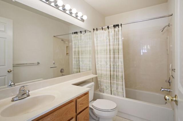 1622 Fir Drive, Los Banos CA: https://media.crmls.org/mediaz/a1443f7e-a530-42f3-bca2-a4ffcf28faf5.jpg