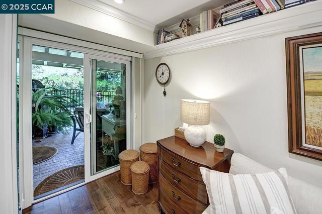 633 Terra California Dr, Walnut Creek CA: https://media.crmls.org/mediaz/a1445487-012b-4496-8806-6832e59a6ca2.jpg