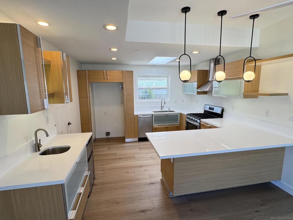 1011 Knowles Ave. - photo 14