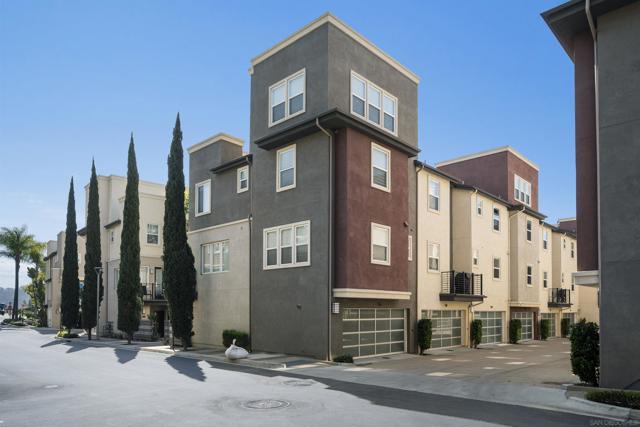 Image 41 of 74 For 7907 Modern Oasis Drive
