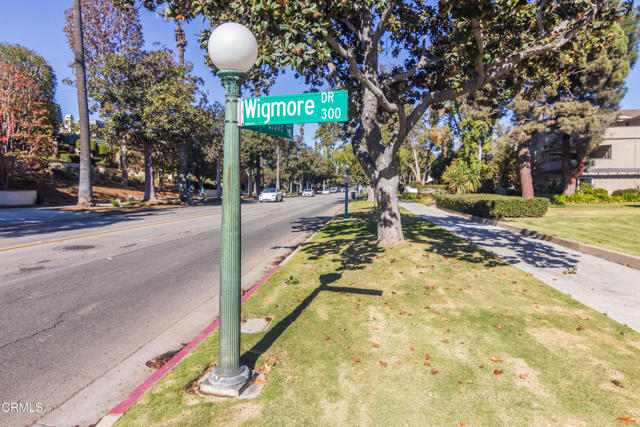 Image 31 of 33 For 950 Orange Grove Boulevard D