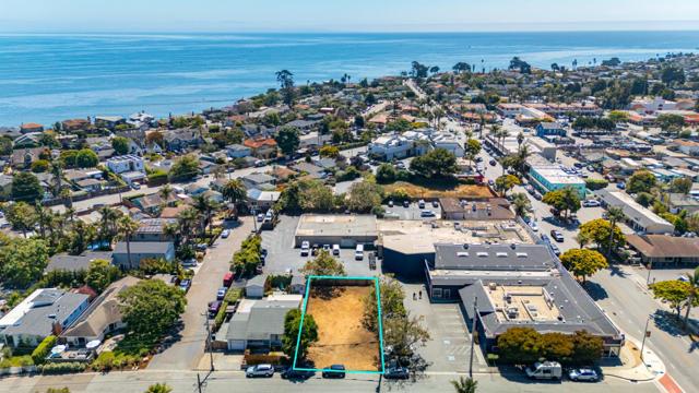 4144 Bain Avenue, Santa Cruz CA: https://media.crmls.org/mediaz/a146f744-2bb9-456f-99fb-fd9da699bdbf.jpg