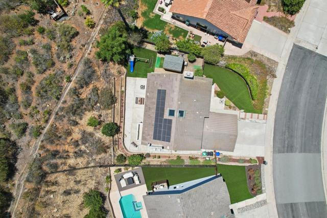 9233 Lethbridge Way, San Diego CA: https://media.crmls.org/mediaz/a1473815-8430-4b9d-a333-84dade7f7e0a.jpg