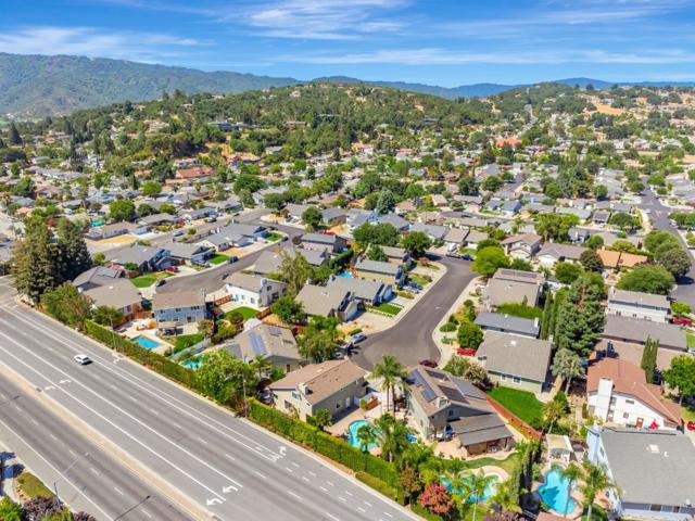 1206 Sycamore Court, Gilroy CA: https://media.crmls.org/mediaz/a1487859-3397-481b-b314-ad7de490844b.jpg