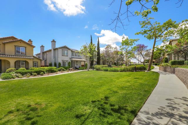 1675 Tree Song Ln, Chula Vista CA: https://media.crmls.org/mediaz/a14884c9-fca1-4c02-9edd-cc7850a6a6c8.jpg