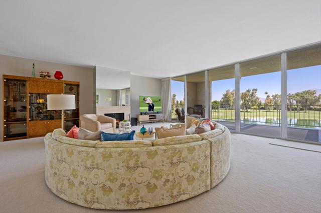 900 Island Drive, Rancho Mirage CA: https://media.crmls.org/mediaz/a148fb10-ca8d-4632-87fe-98e9f151d704.jpg