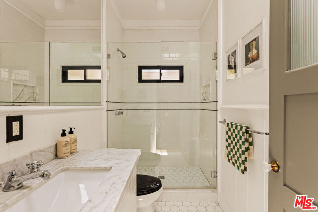 623 N Sierra Bonita Avenue, Los Angeles CA: https://media.crmls.org/mediaz/a14a1cfb-b70d-4a34-a837-0128a4e47ee3.jpg
