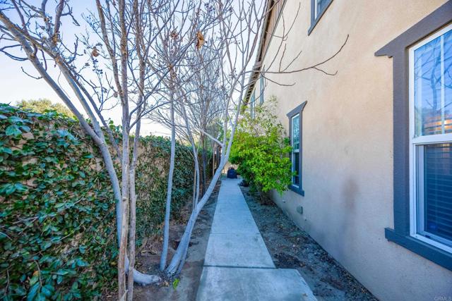 Detail Gallery Image 31 of 39 For 31938 Red Pine Way #93,  Temecula,  CA 92592 - 3 Beds | 2/1 Baths