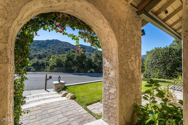 Detail Gallery Image 4 of 46 For 127 Los Padres Dr, Westlake Village,  CA 91361 - 3 Beds | 2/1 Baths