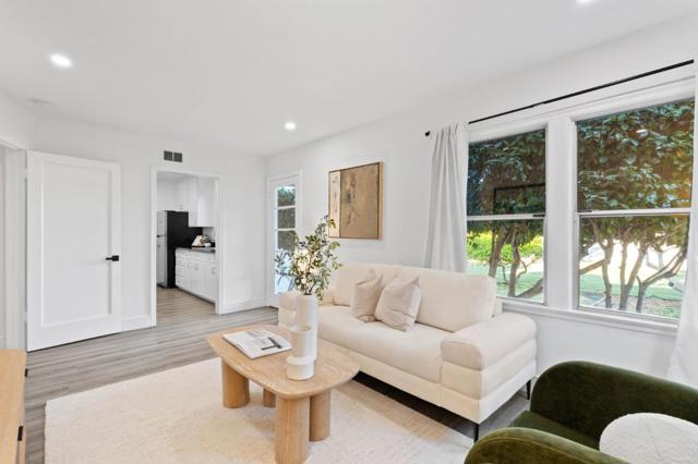 223 S Humboldt Street, San Mateo CA: https://media.crmls.org/mediaz/a14c0a8a-d27e-4766-83da-a05ba2ce6d29.jpg