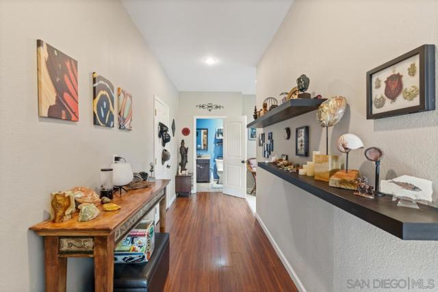 1195 Via Encinos, Fallbrook CA: https://media.crmls.org/mediaz/a14d2716-345e-43e9-9b7f-7f36d47b028e.jpg