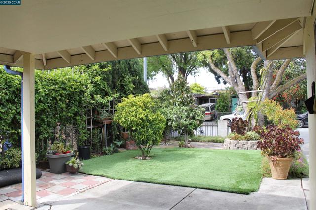 340 Carnegie Dr, Milpitas CA: https://media.crmls.org/mediaz/a14df50b-ab58-4277-beae-b584bcc15543.jpg