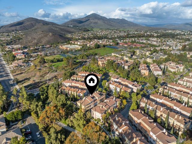 2220 Huntington Point Rd, Chula Vista, California 91914, 2 Bedrooms Bedrooms, ,2 BathroomsBathrooms,Condominium,For Sale,Huntington Point Rd,250020804SD