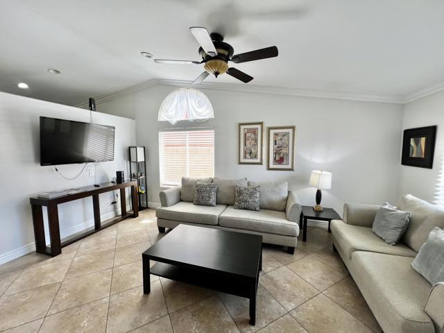 82222 Pinyon Avenue, Indio CA: https://media.crmls.org/mediaz/a14e4cde-3c5e-47a9-9a39-c46f35b287eb.jpg