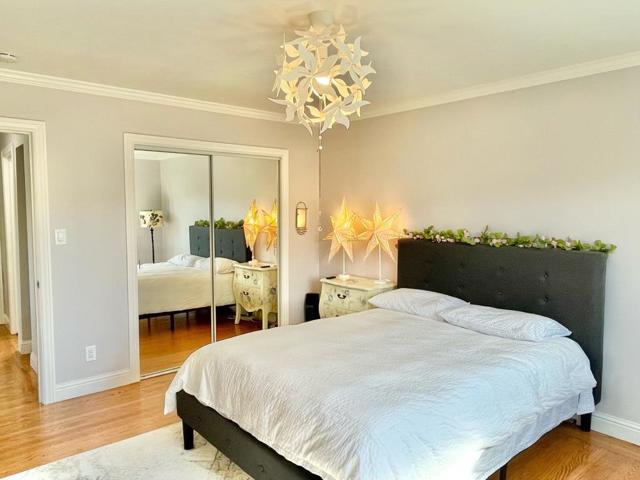 600 7th Avenue, San Mateo CA: https://media.crmls.org/mediaz/a1510703-3589-40b4-9fad-b935d158022e.jpg