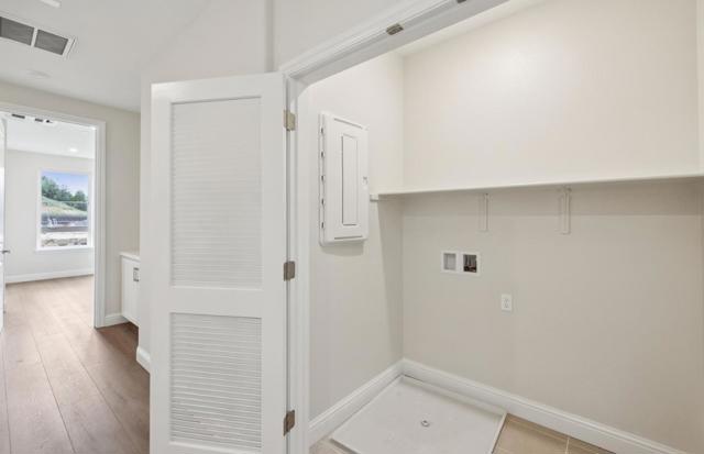 2449 Willow Way, San Mateo CA: https://media.crmls.org/mediaz/a15278fe-54a0-4129-8da0-43131683aa28.jpg