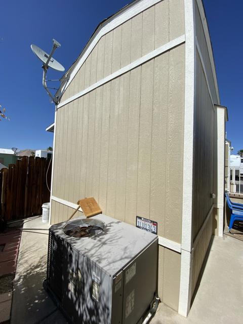 17777 Langlois Road, Desert Hot Springs CA: https://media.crmls.org/mediaz/a1530852-2104-4f3c-84a3-bf18838757e1.jpg