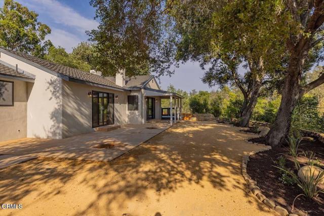 1068 Cuyama Road, Ojai CA: https://media.crmls.org/mediaz/a1551f09-7b74-49e7-bcb6-f077ef82b6cc.jpg