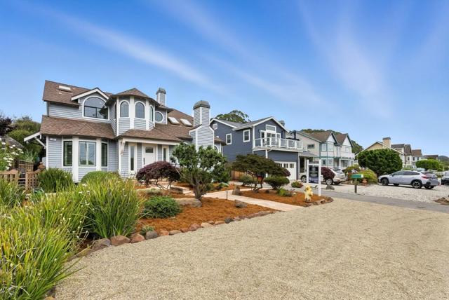 71 Alameda Avenue, Half Moon Bay CA: https://media.crmls.org/mediaz/a1569c1e-22ed-4279-a012-c0e08a3e7abd.jpg