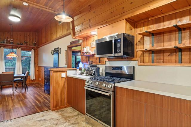 Detail Gallery Image 17 of 52 For 12752 Sisar Rd, Ojai,  CA 93023 - 2 Beds | 1 Baths