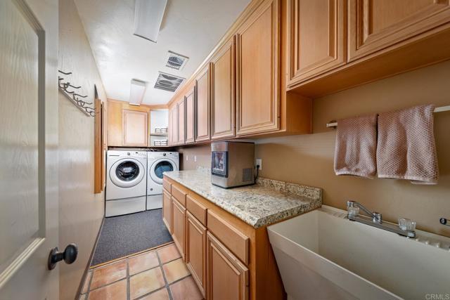 Detail Gallery Image 22 of 40 For 15420 Sierra Grande, Valley Center,  CA 92082 - 4 Beds | 3 Baths