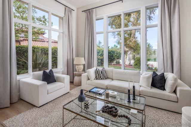 2815 Santa Fe Vista Ct, Encinitas CA: https://media.crmls.org/mediaz/a15bb4c9-fb93-4030-aac2-0670c4e429cb.jpg