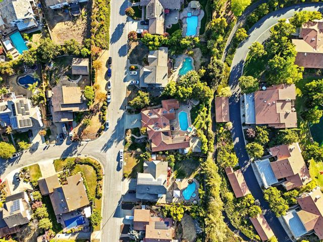 3097 High Meadow Ln, San Jose CA: https://media.crmls.org/mediaz/a15ca3e1-2cf3-44c5-a80c-9077fc019c87.jpg