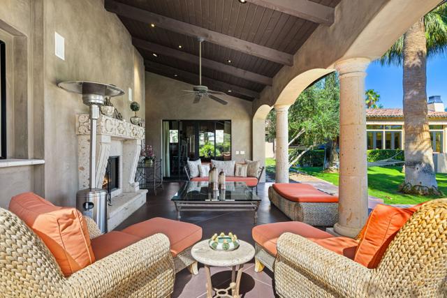 80780 Vista Bonita Trail, La Quinta CA: https://media.crmls.org/mediaz/a15d61a4-2d0d-4d44-a3da-608793d167b1.jpg