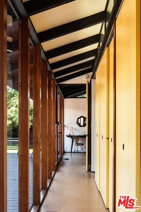 2050 La Fremontia Street, South Pasadena CA: https://media.crmls.org/mediaz/a15d8c20-aa76-4ea9-a812-302c212f788d.jpg