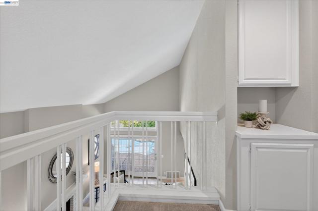 5943 Corte Arboles, Pleasanton CA: https://media.crmls.org/mediaz/a15dda75-115e-4214-a2f6-e04da16b25fe.jpg