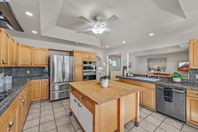 Image 10 of 55 For 4635 Seven Hills Rd