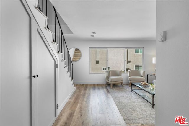 1311 Manhattan Beach Boulevard, Manhattan Beach, California 90266, 2 Bedrooms Bedrooms, ,2 BathroomsBathrooms,Residential,For Sale,Manhattan Beach,25544727